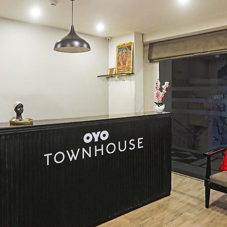 Townhouse Near Secunderabad Railway Station, Yashoda Hospital, Patny Centre מראה חיצוני תמונה