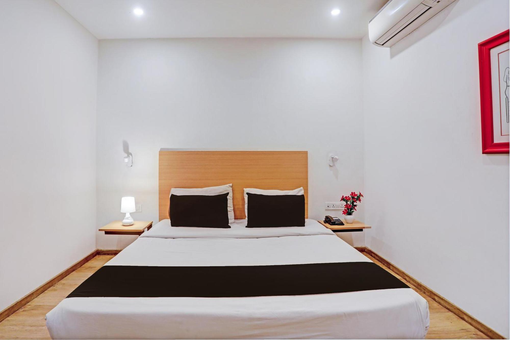 Townhouse Near Secunderabad Railway Station, Yashoda Hospital, Patny Centre מראה חיצוני תמונה