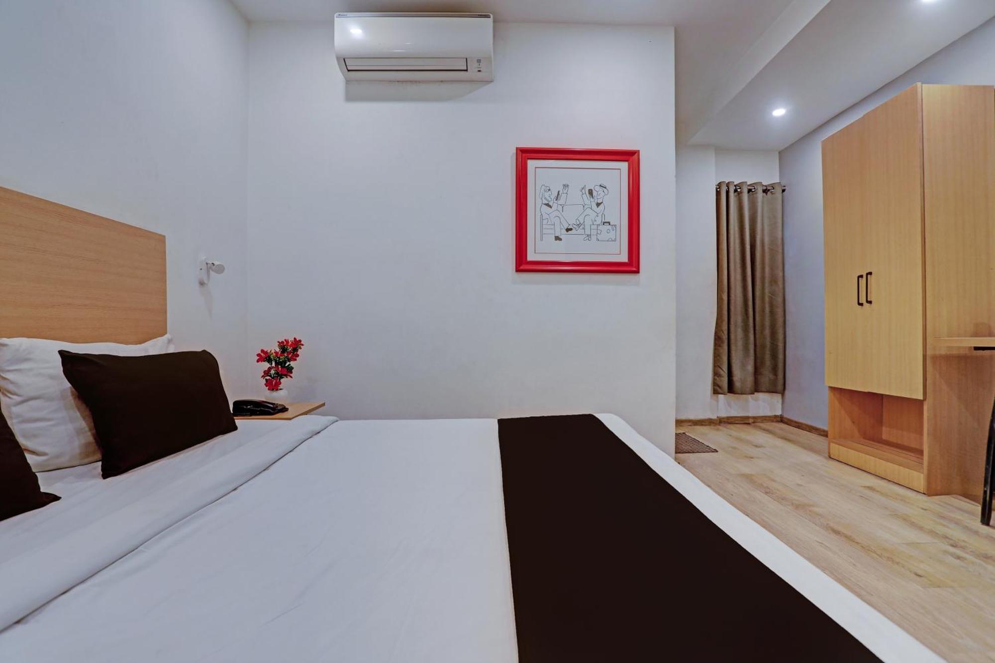 Townhouse Near Secunderabad Railway Station, Yashoda Hospital, Patny Centre מראה חיצוני תמונה