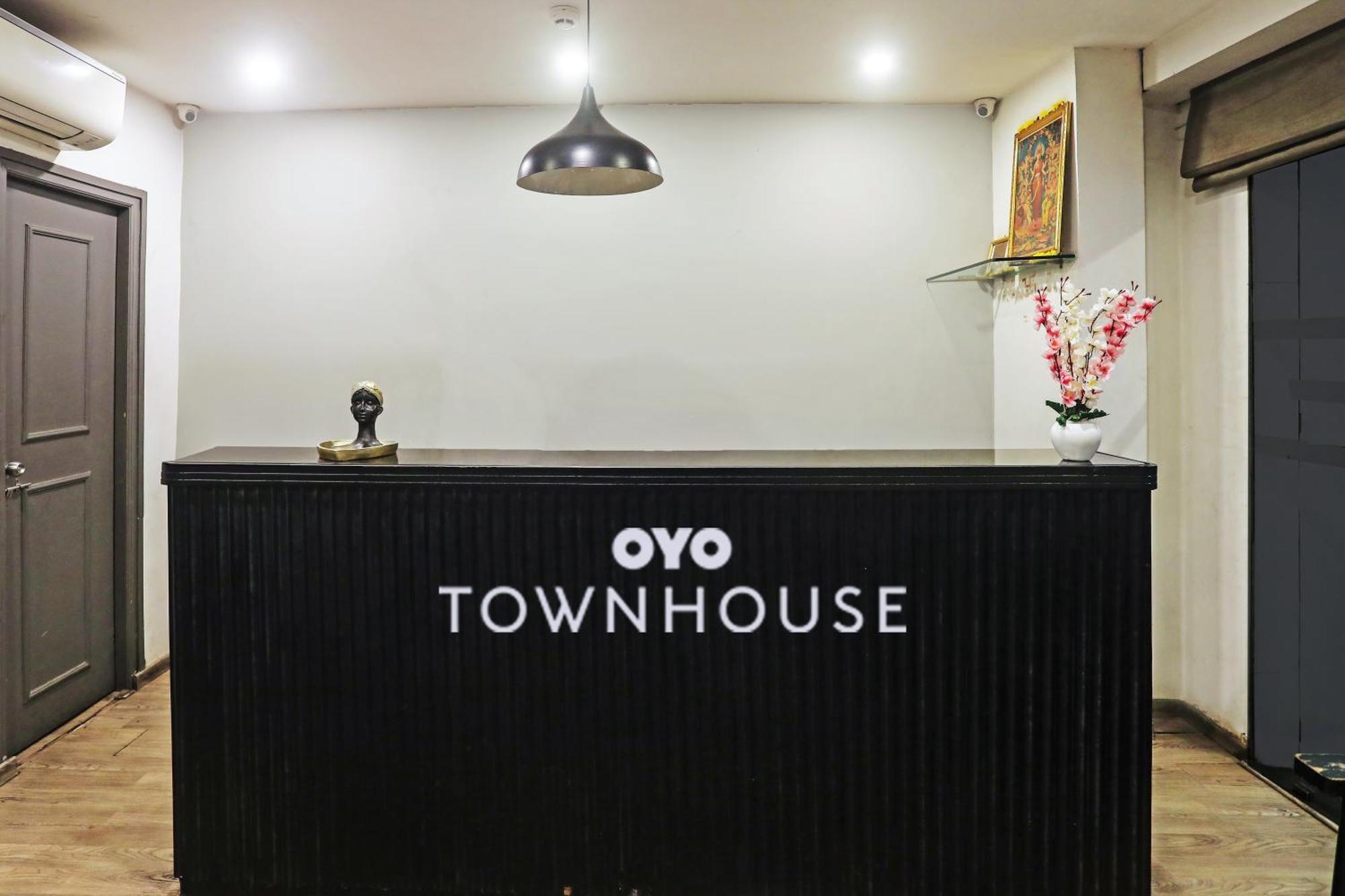 Townhouse Near Secunderabad Railway Station, Yashoda Hospital, Patny Centre מראה חיצוני תמונה